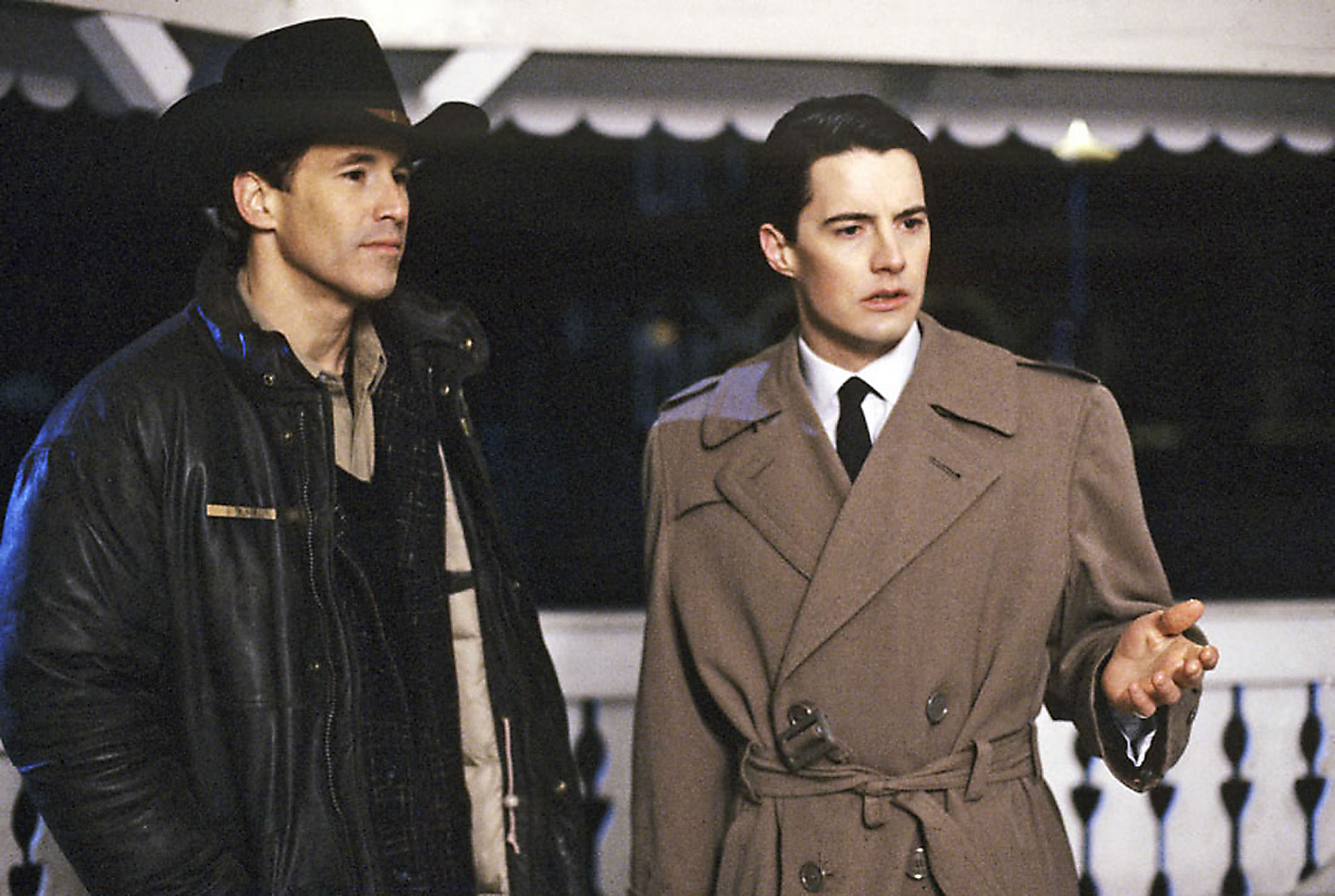 Twin Peaks - Definitive Gold Box_TwinPeaks_S2_SF04.jpg