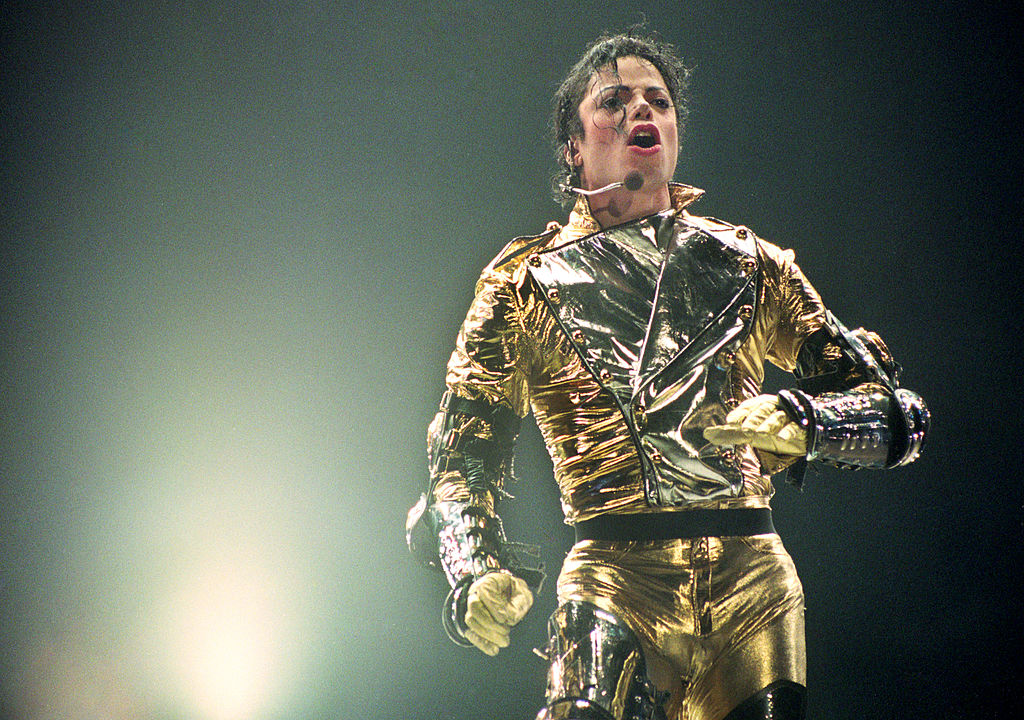 AUCKLAND, NEW ZEALAND - NOVEMBER 10: Michael Jackson performs on stage during is "HIStory" world tour concert at Ericsson Stadium November 10, 1996 in Auckland, New Zealand. (Photo by Phil Walter/Getty Images)