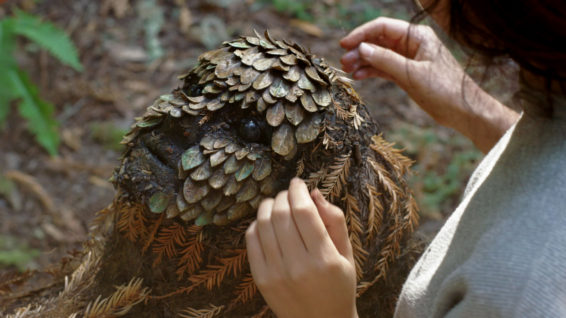 BEHIND THE SCENES01.Still001.jpg