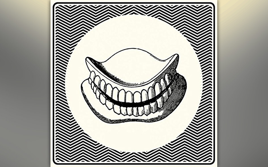 Hookworms - THE HUM