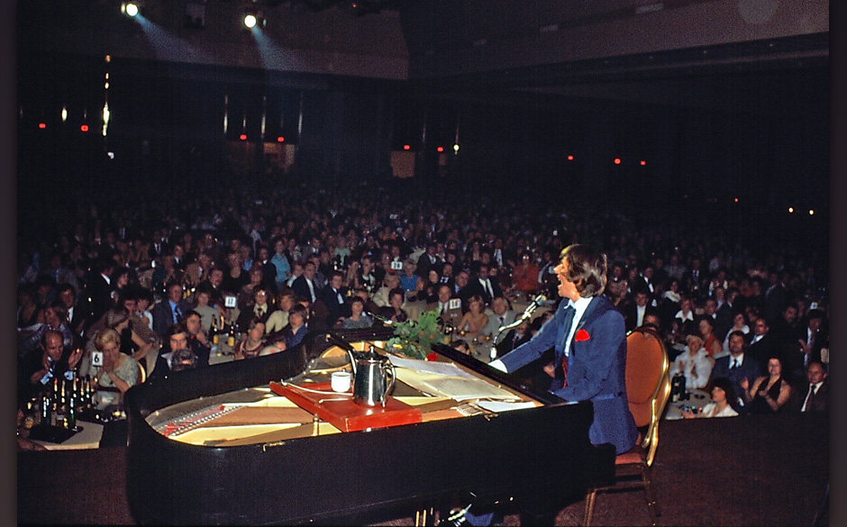 Udo Jürgens, Konzert, "Convention Center" des Harbor Castle- Hotels, Toronto, 1977