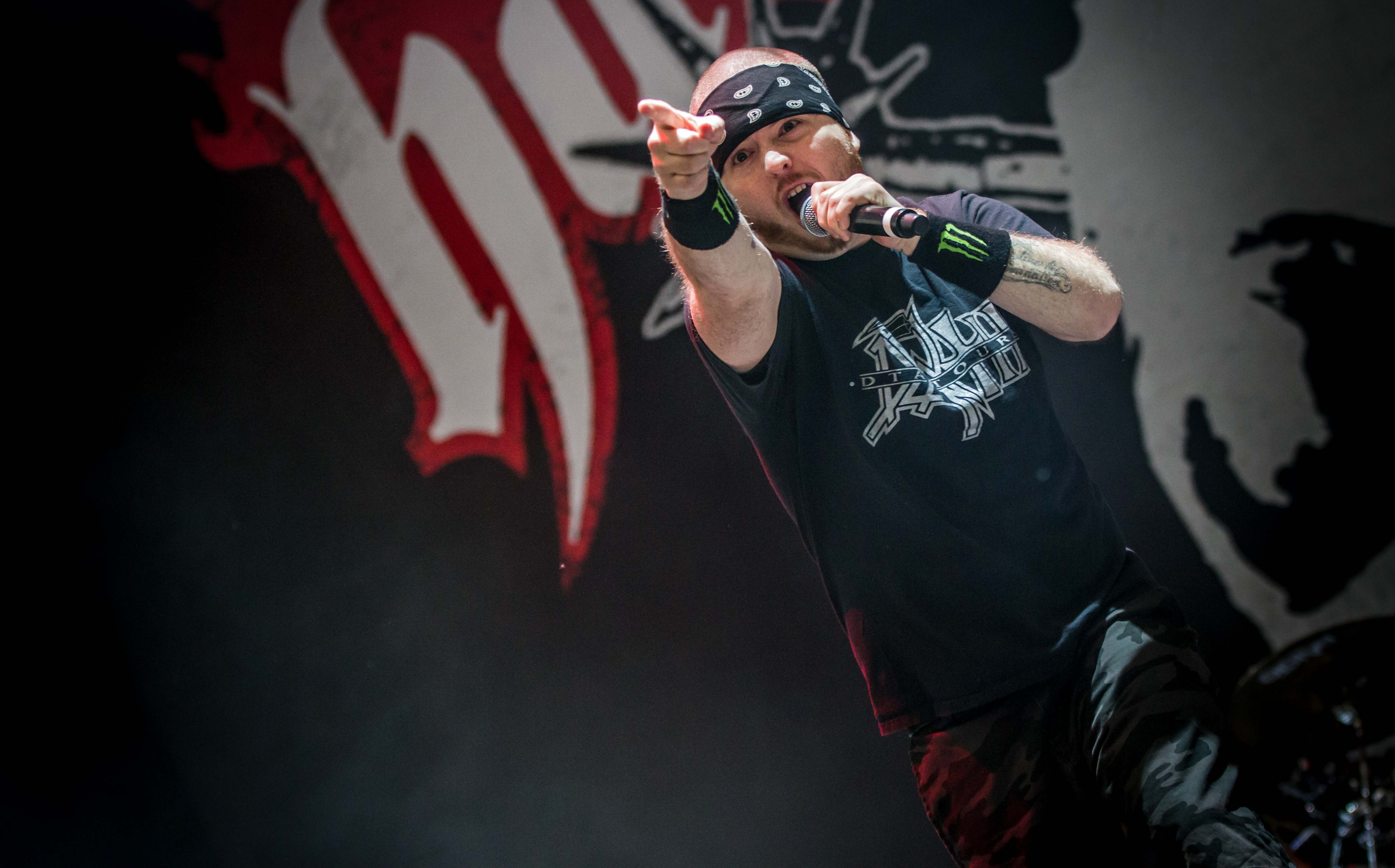 Hatebreed-RockImRevier-ChristinaWenig-7.jpg