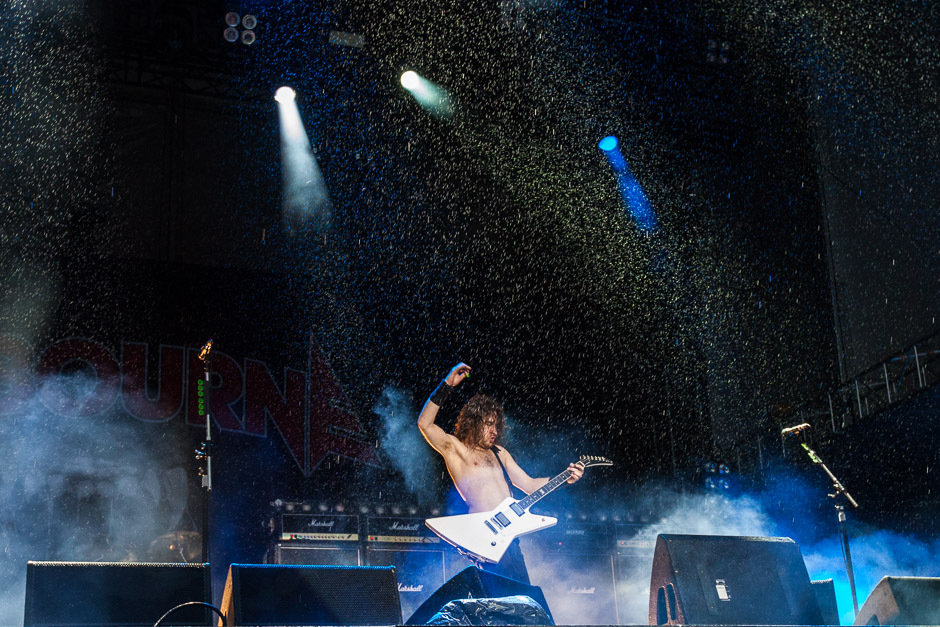 Airbourne-10.jpg