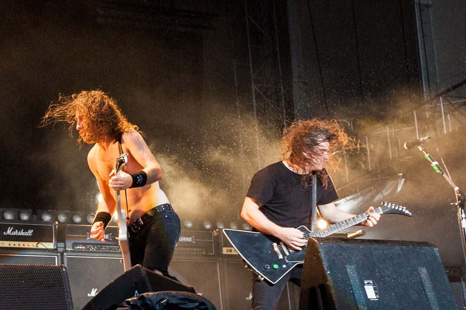 Airbourne-3.jpg