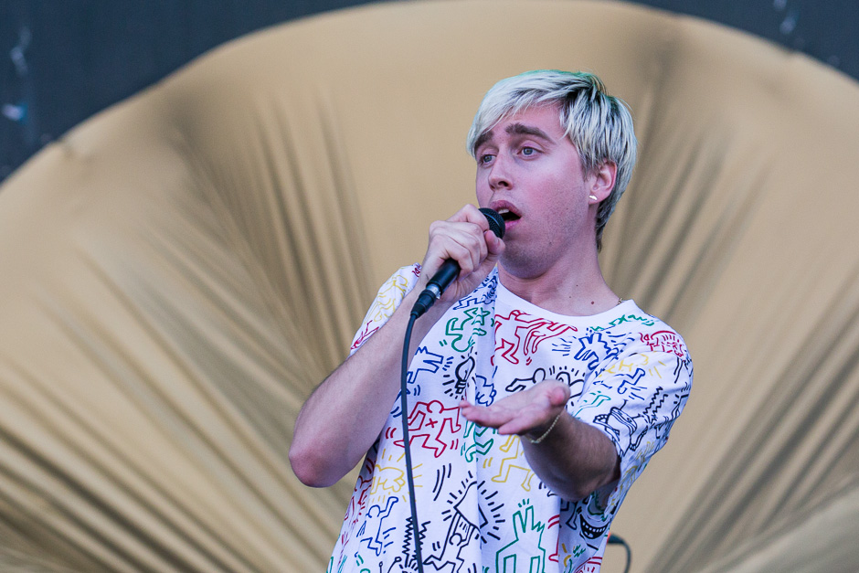 Rock am Ring_Bilderbuch-2.jpg