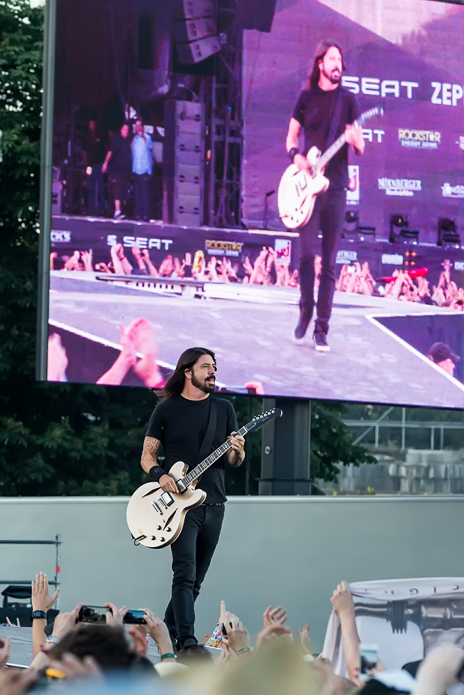 Foo Fighters - Rock im Park - 05-06-2015_0004.jpg