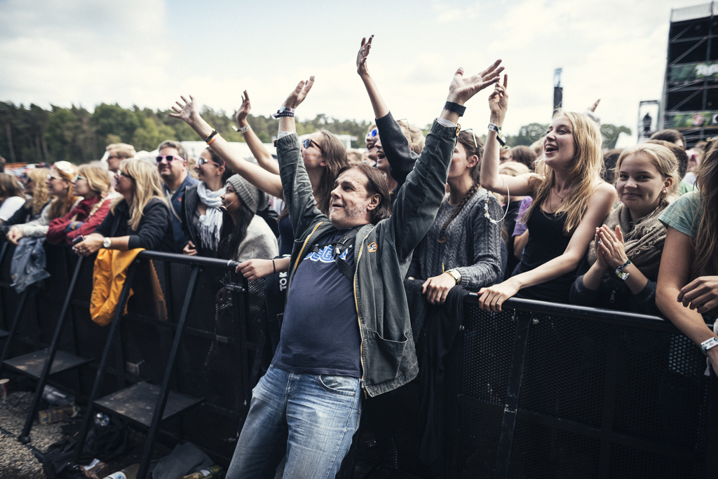 tallet_man_on_earth (3).jpg