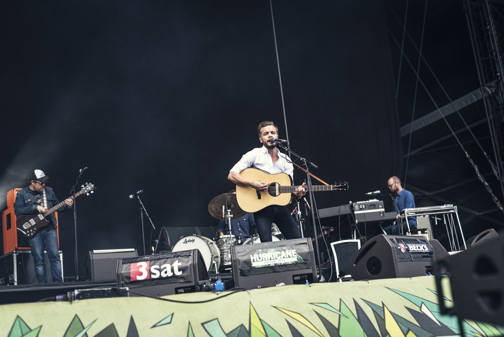 tallet_man_on_earth (8).jpg