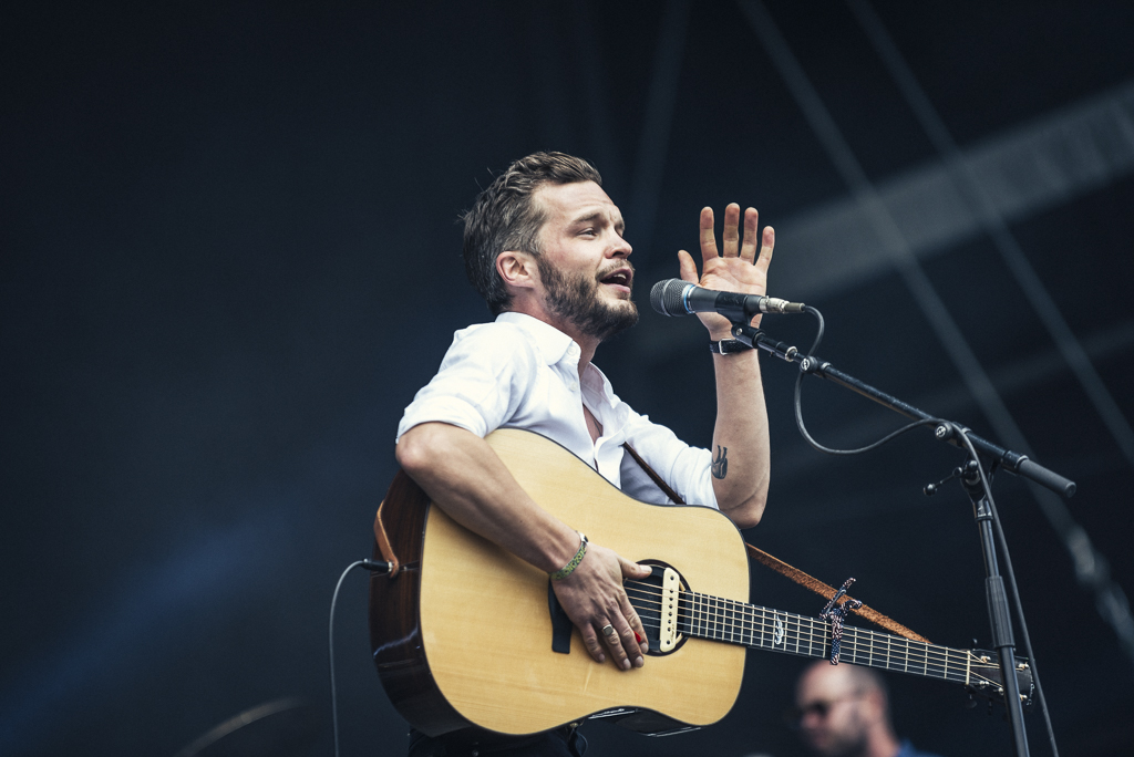 tallet_man_on_earth (1).jpg