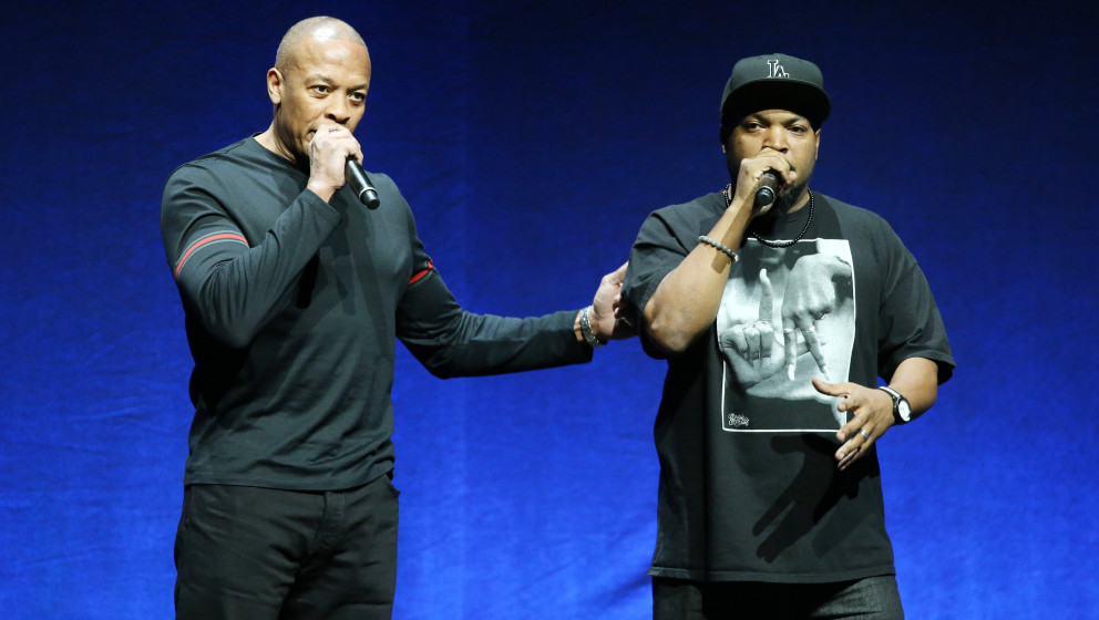 LAS VEGAS, NV - APRIL 23:  Dr. Dre and Ice Cube onstage at the 2015 CinemaCon - Universal Pictures Special Presentation Summe