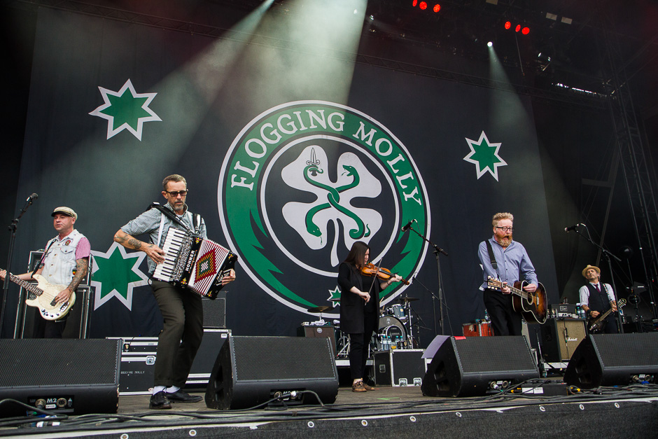 Flogging Molly-17