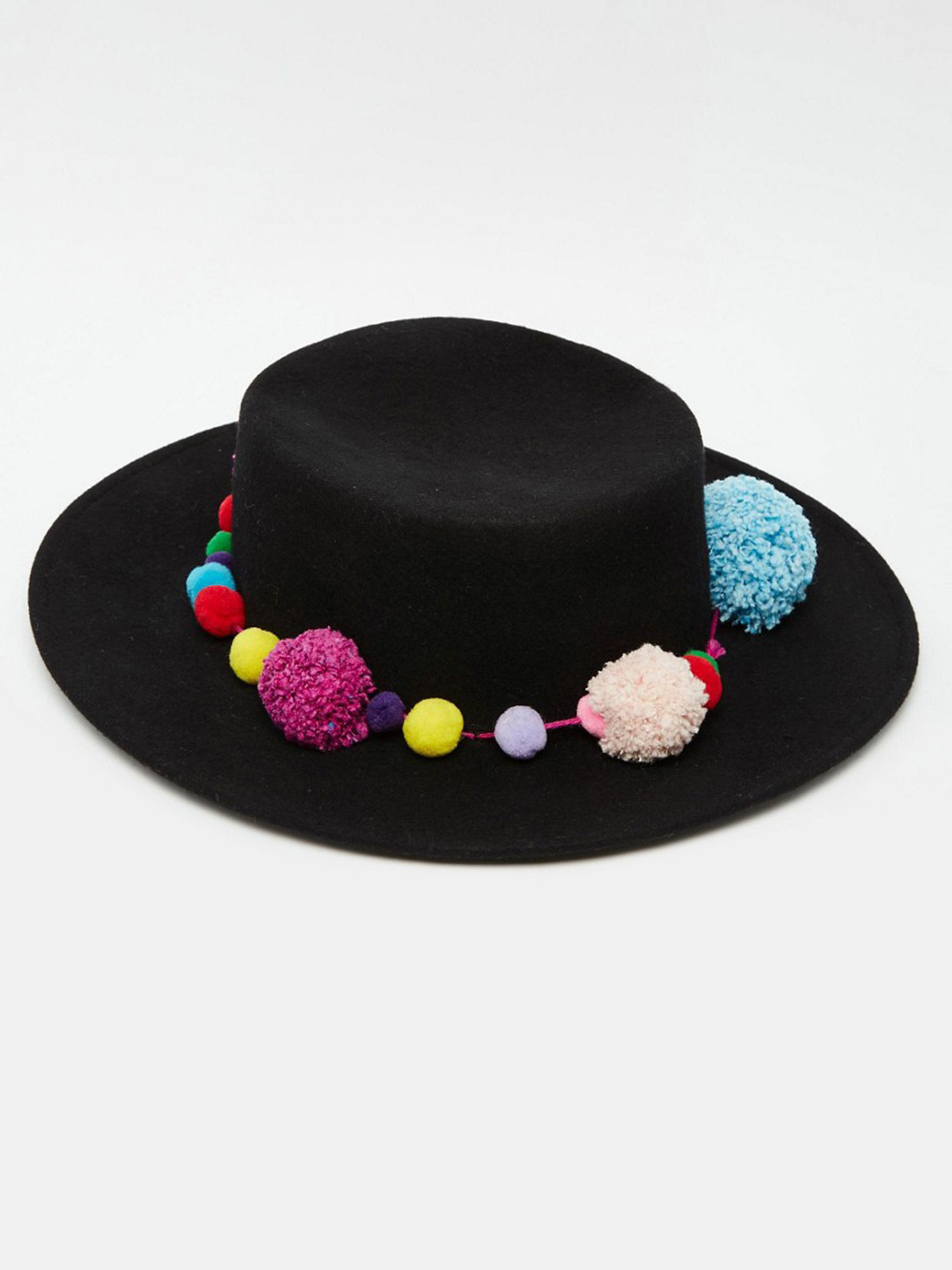 Trend-Pompons-Hut-image3xxl