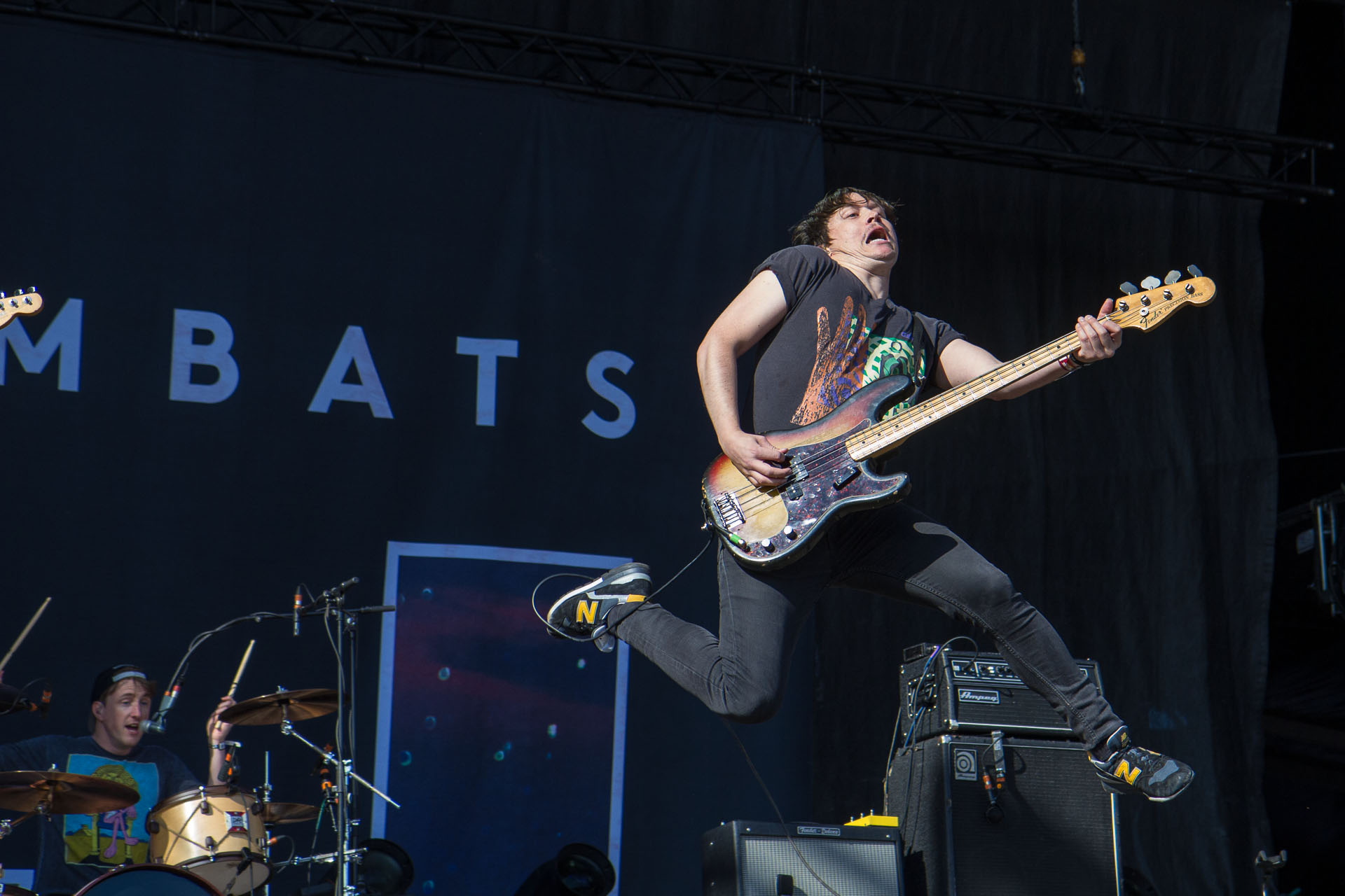 the-wombats-hurricane-festival-2016-2