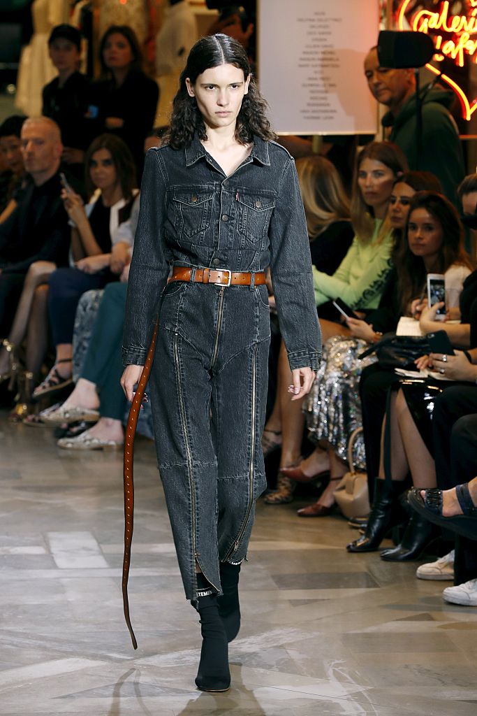 FASHION-FRANCE-VETEMENTS