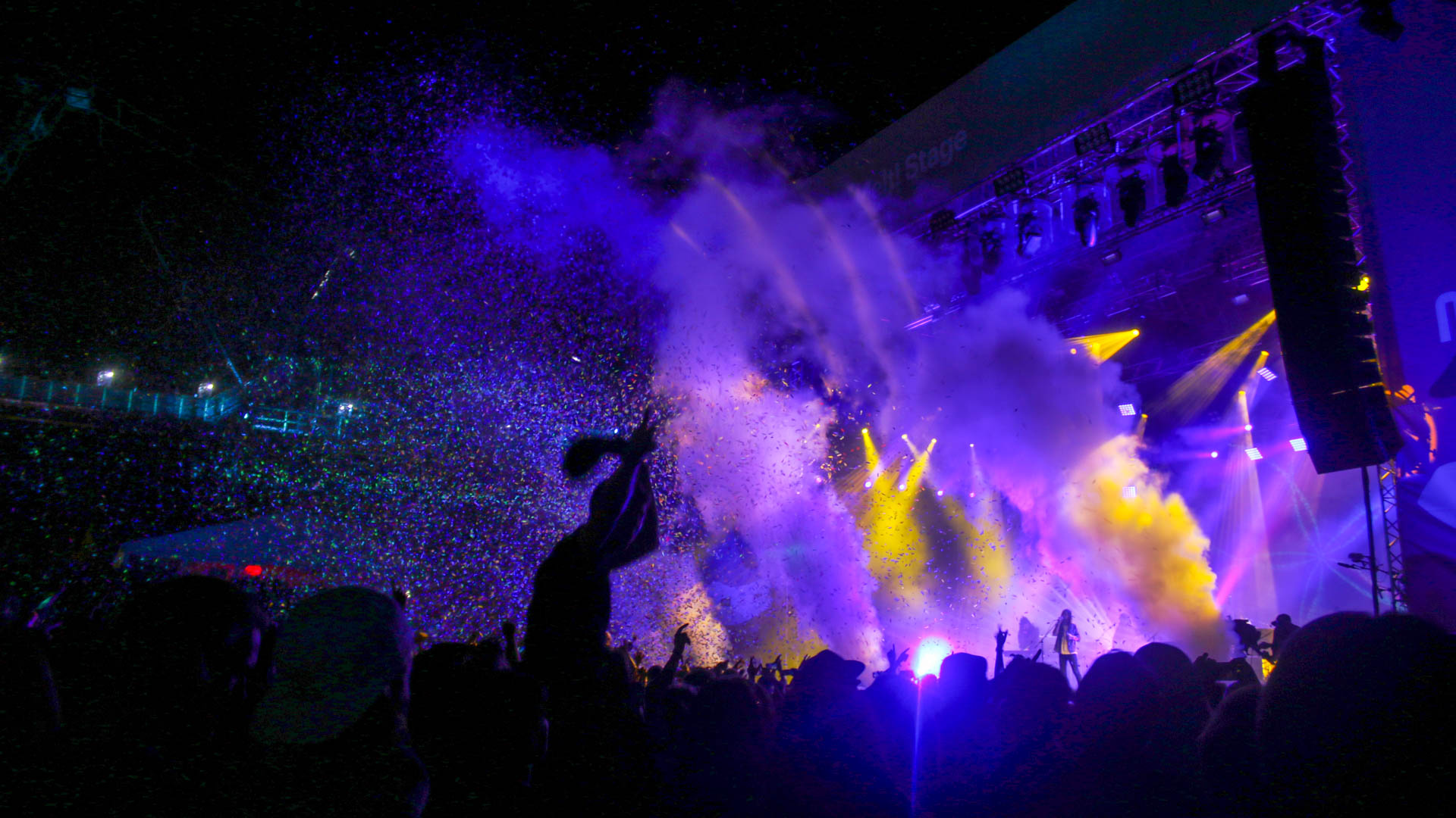 Tame-Impala-Melt2016