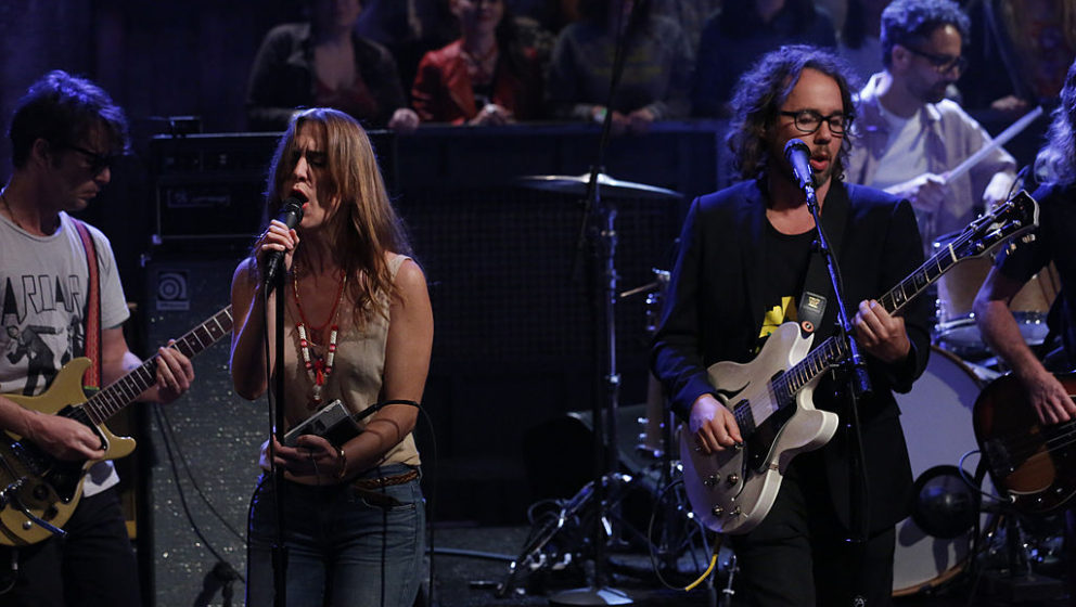 LATE NIGHT WITH JIMMY FALLON -- Episode 847 -- Pictured: Musical guest Broken Social Scene featuring Feist on June 6, 2013 --
