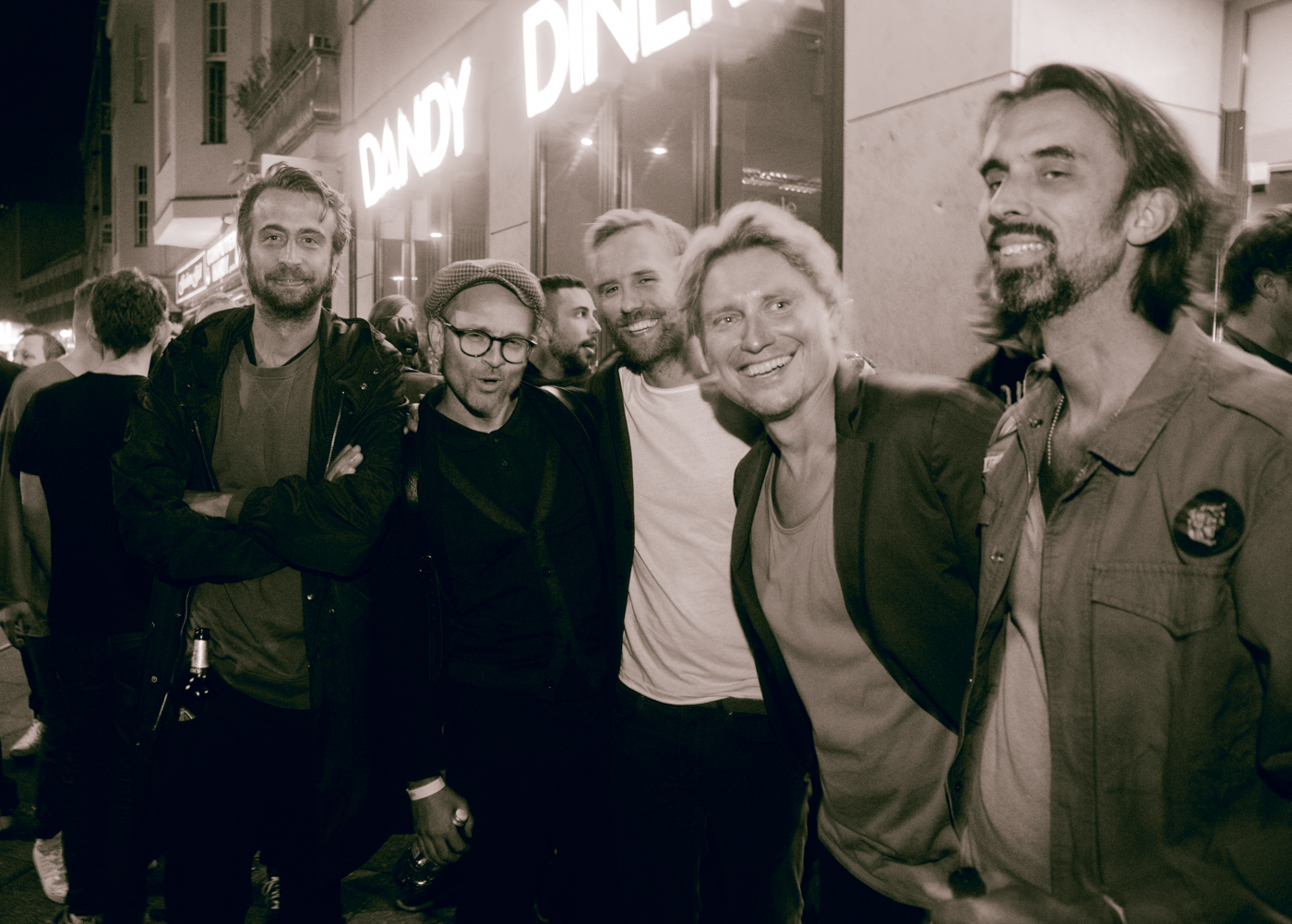 me-style-party-dandy-diner-past-forward-006