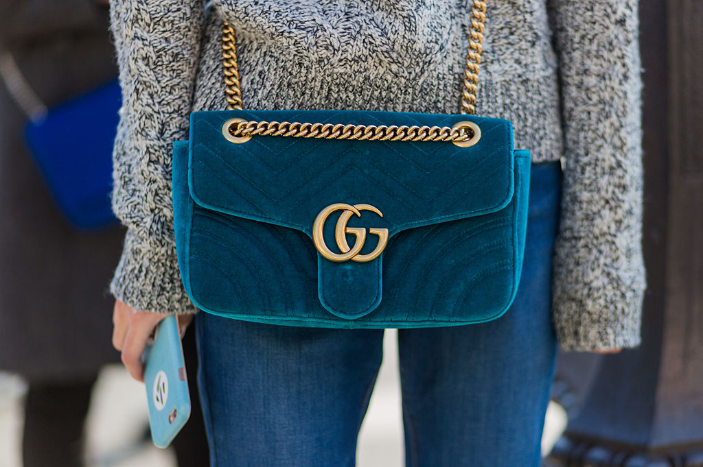 paris-fashion-week-street-style-oct-2016-ss-2017-013