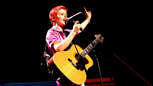 Dolores O'Riordan mit The Cranberries live am 24. August 1995 in Chicago