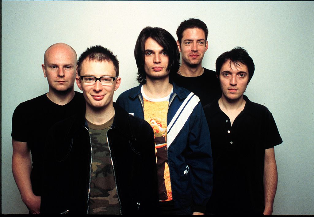Fast heiter: Thom Yorke und seine Radiohead-Kollegen 1997, kurz vorm Erscheinen von OK COMPUTER.
