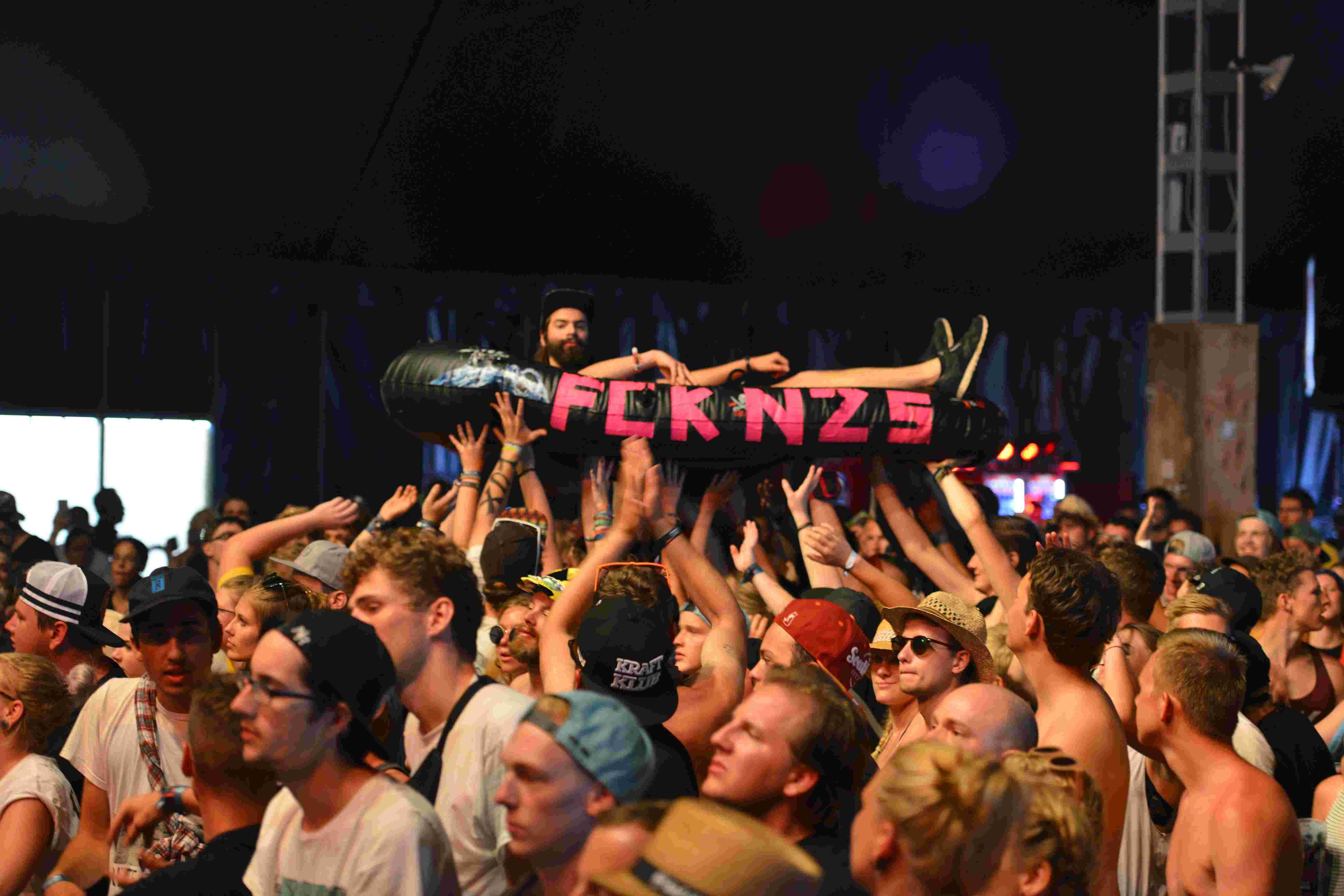 170624-07-neonschwarz-rolling-stone-me-003