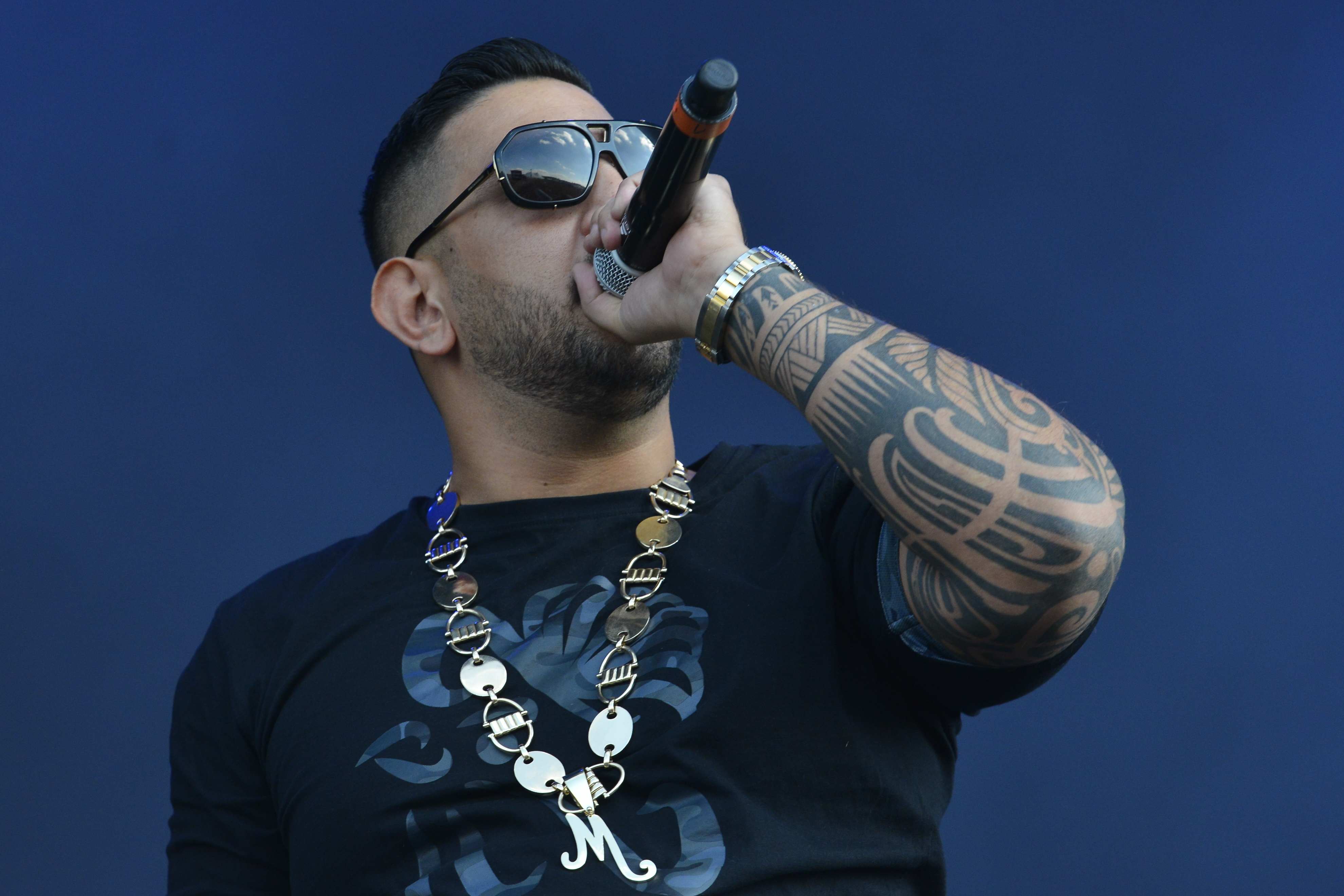 170624-08-haftbefehl-rolling-stone-me-004