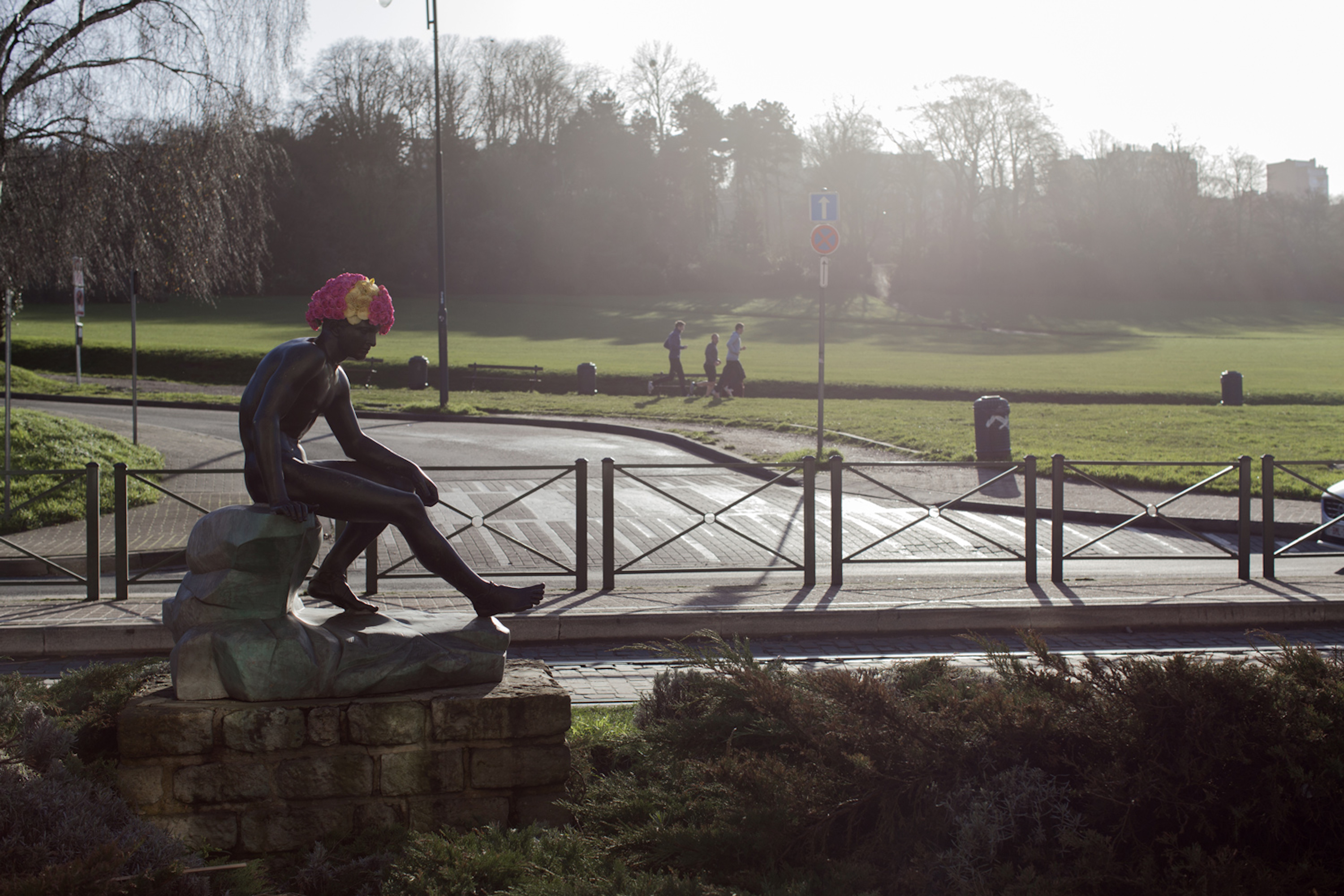 Hermès 01-2016 artiste non identifié-e  vue panoramique Place de Rochefort 1190 Forest