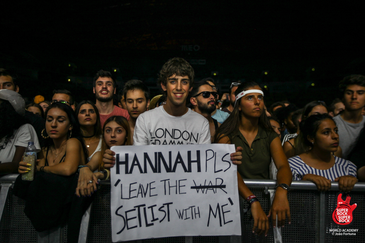 Publikum beim Gig von London Grammar