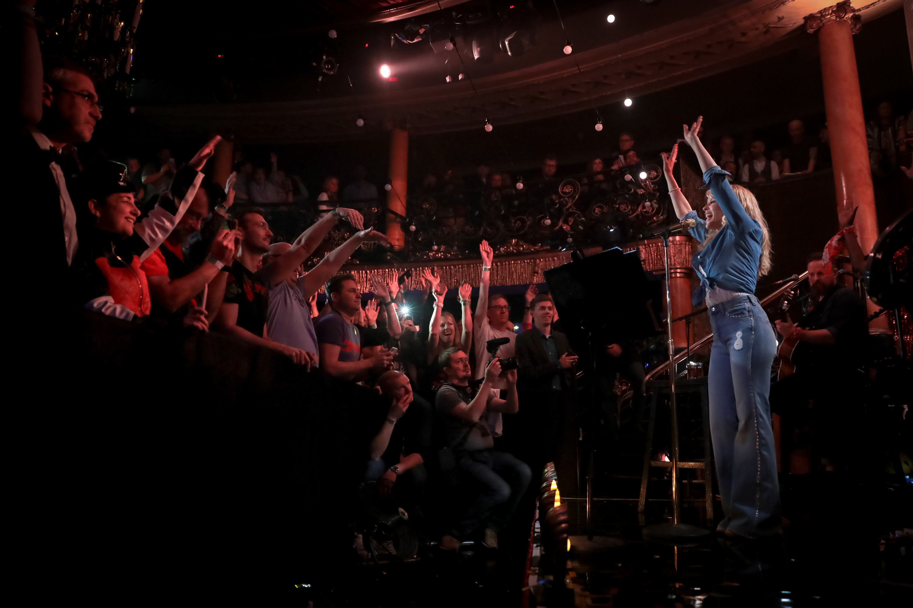 kylie-minogue-paris-2018-5