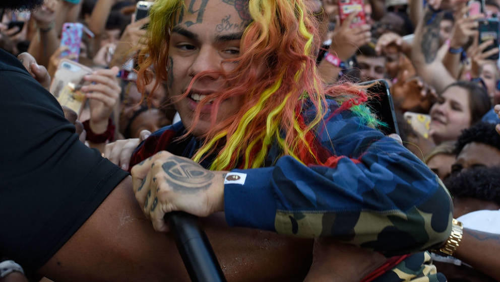 Rapper Tekashi 6ix9ine Bekennt Sich Schuldig Musikexpress 2:13 tekashi 6ix9ine 6 541 056 просмотров. rapper tekashi 6ix9ine bekennt sich