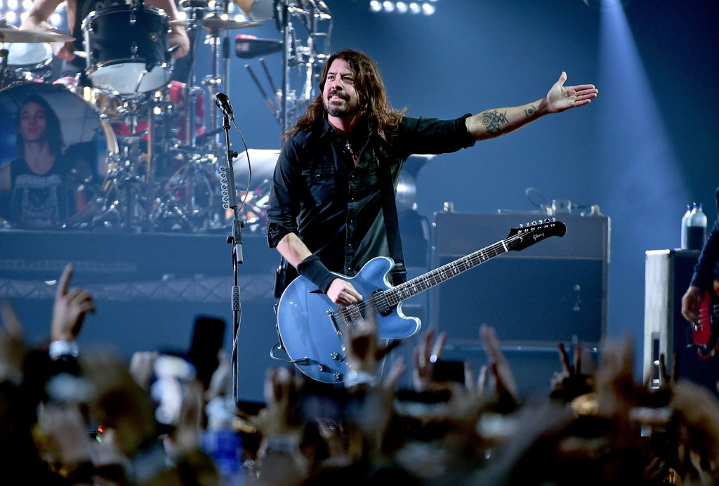 Foo Fighters beim DIRECTV Super Saturday Night 2019 im Atlantic Stadion