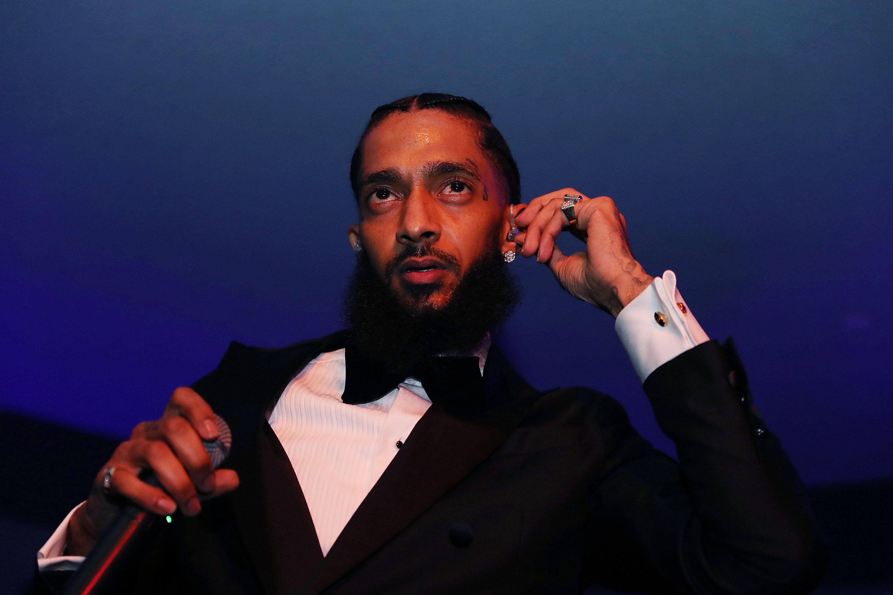 Rapper Nipsey Hussle wurde am 31. März 2019 im Alter von 33 Jahren in Los Angeles erschossen. Mit seinem Album VICTORY LAP war er für einen Grammy nominiert.