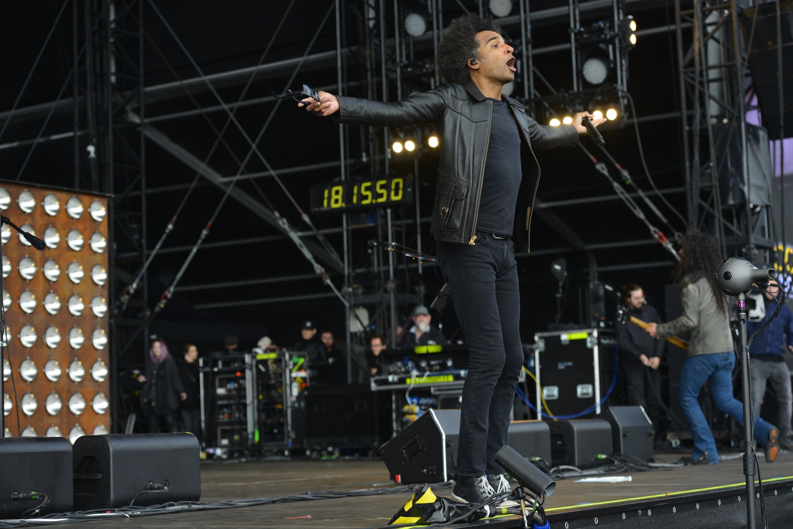 190607 05 Alice In Chains Volcano Stage 0004