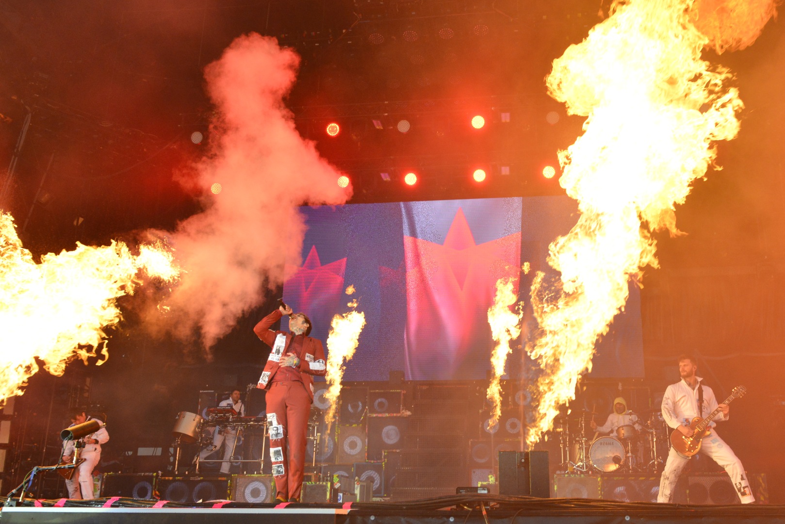 190608 07 Bring Me The Horizon Volcano Stage 0002