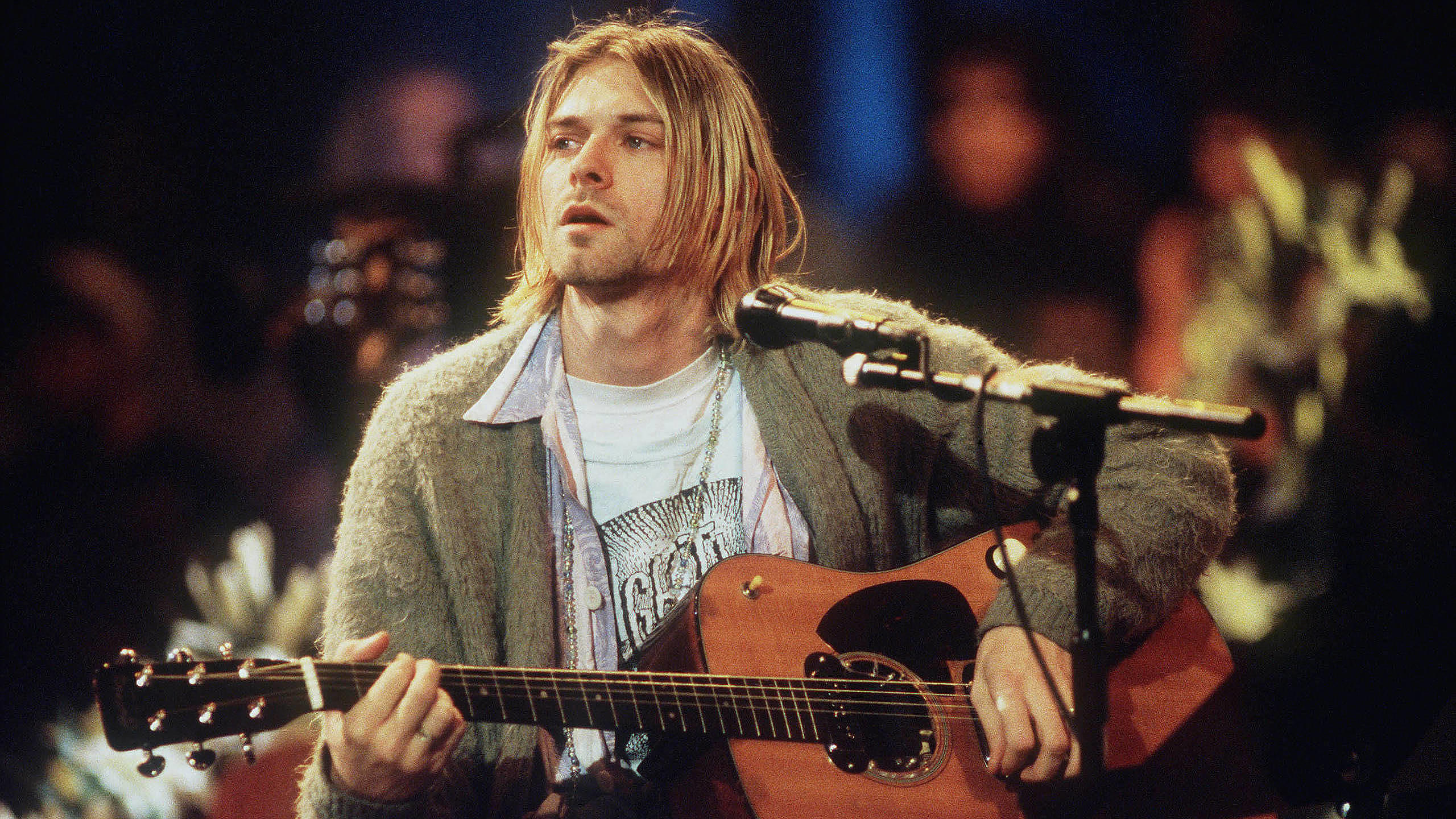 Kurt Cobain 1993 Live beim MTV Unplugged Konzert mit Nirvana in New York