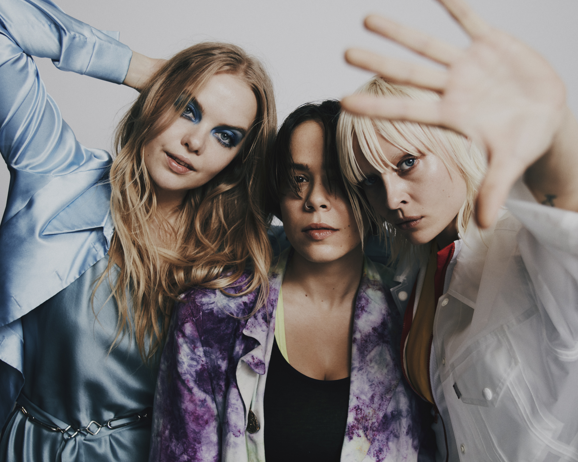 Dream Wife melden sich mit neuer Musik und einer Podcastserie zurück.