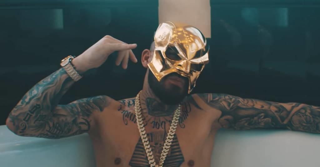 18 Karat Mama Ist Nicht Stolz Jacke Supremas: Rapper 18 Karat gründet ein Label nur für Frauen - Musikexpress