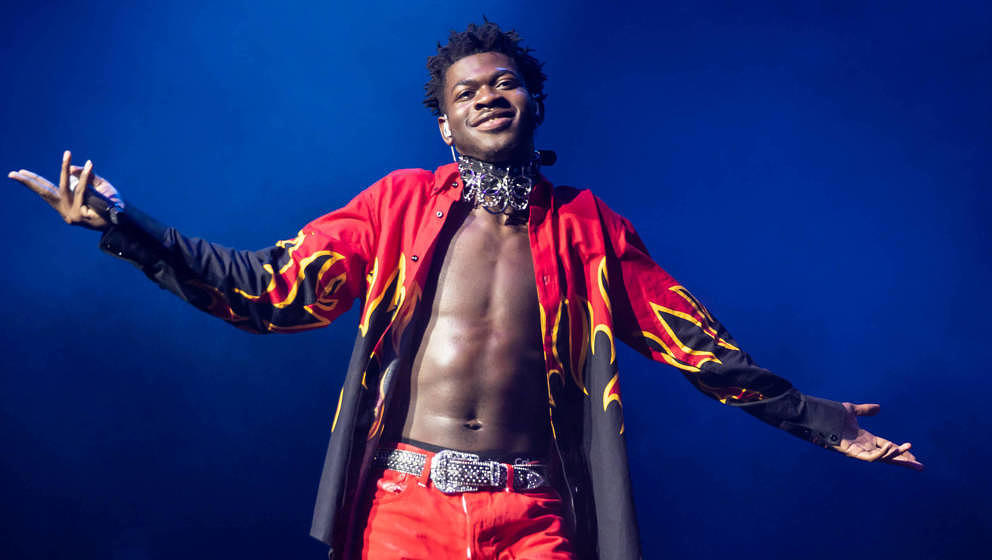 SAN FRANCISCO, CALIFORNIA - DECEMBER 08: Lil Nas X performs at WiLD 94.9's FM's Jingle Ball 2019 Presented by Capital One at 