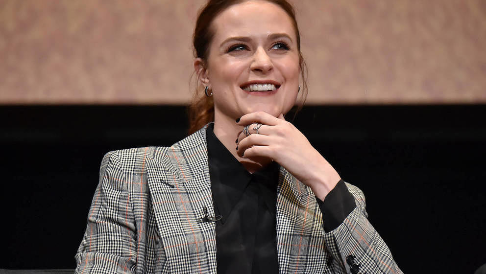 NORTH HOLLYWOOD, CALIFORNIA - MARCH 06: Evan Rachel Wood speaks onstage during the screening & panel discussion of the HB