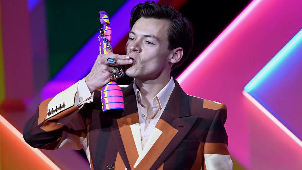 LONDON, ENGLAND - MAY 11: Harry Styles accepts his award for British Single during The BRIT Awards 2021 at The O2 Arena on Ma