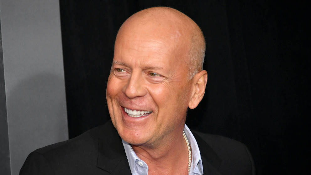 Bruce Willis hat sich aufgrund seiner Demenz-Erkrankung aus dem Filmgeschäft zurückgezogen.