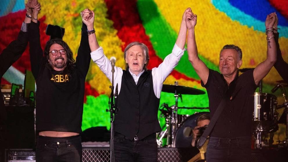 Drei Rockstars: Dave Grohl, Paul McCartney und Bruce Springsteen beim Glastonbury Festival 2022