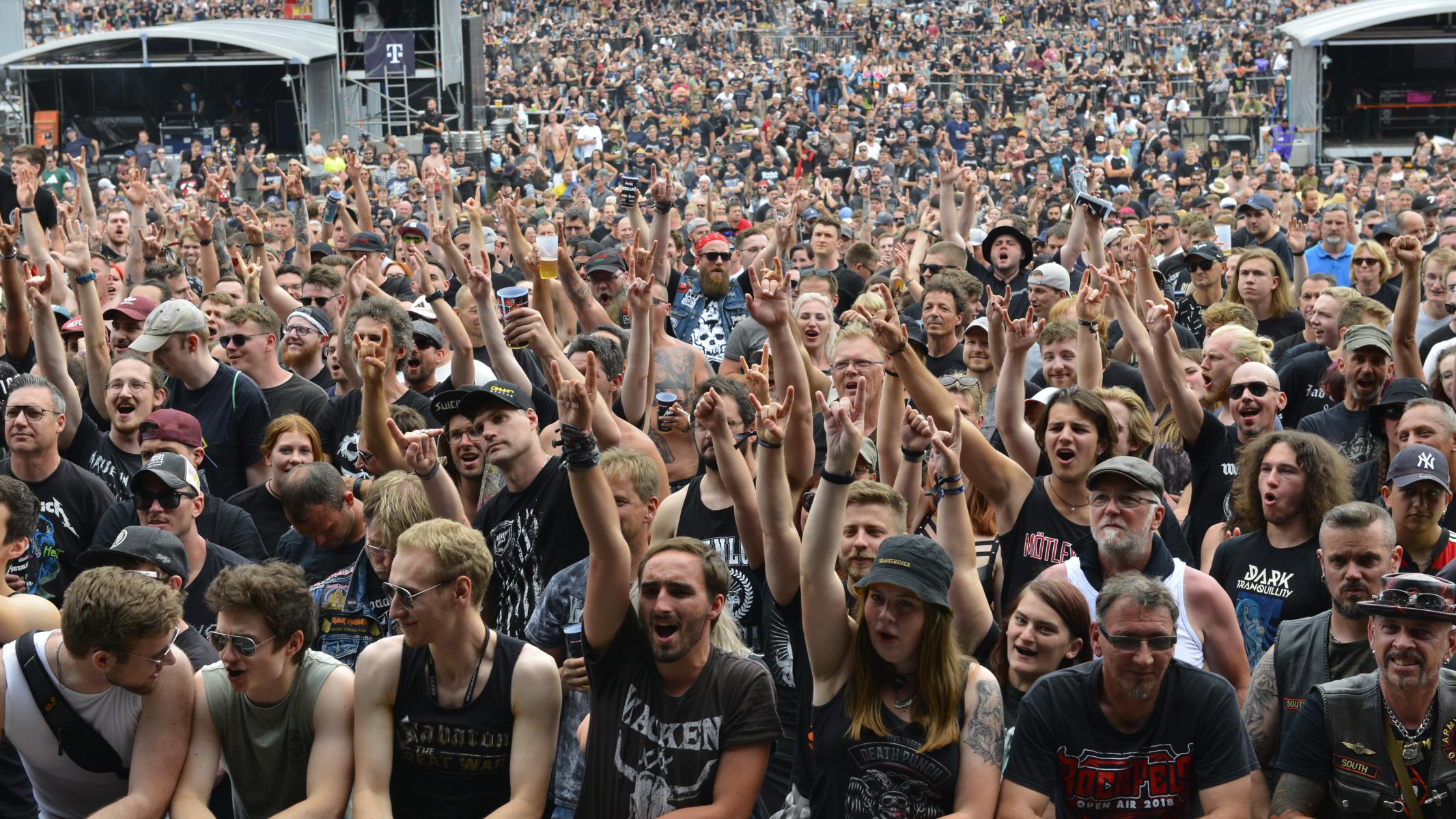 K1600_220624 05 Enter Shikari 0001