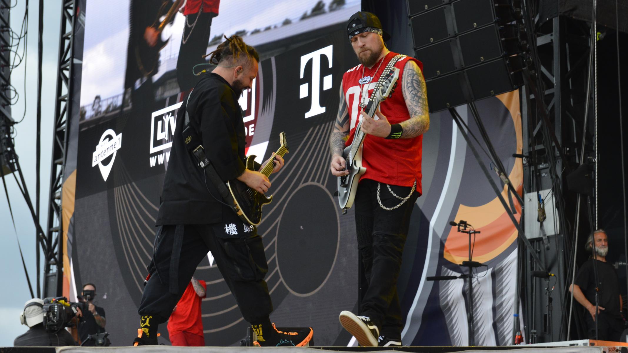 K1600_220624 06 Five Finger Death Punch 0011