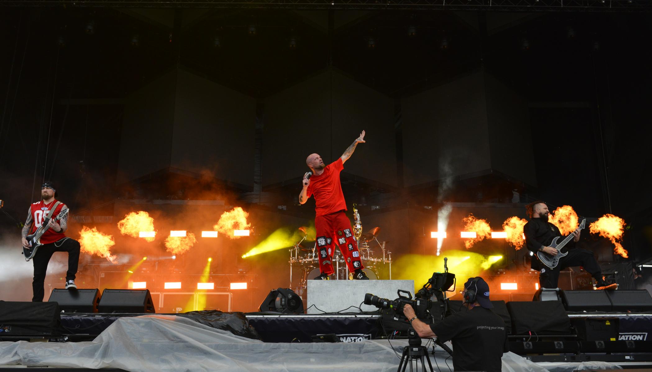 K1600_220624 06 Five Finger Death Punch 0013