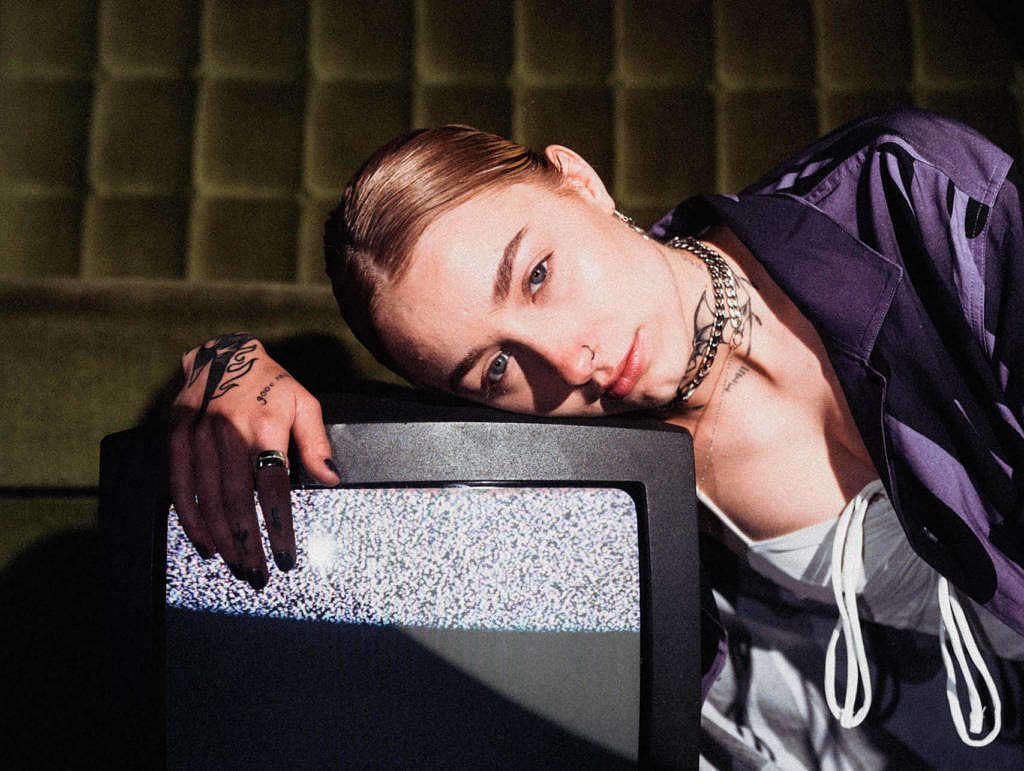 TikTokStar und Musikerin BECKS „Ich probiere jeden Tag etwas Neues