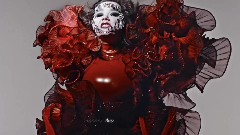 Björk im Musikvideo zu „Ovule“