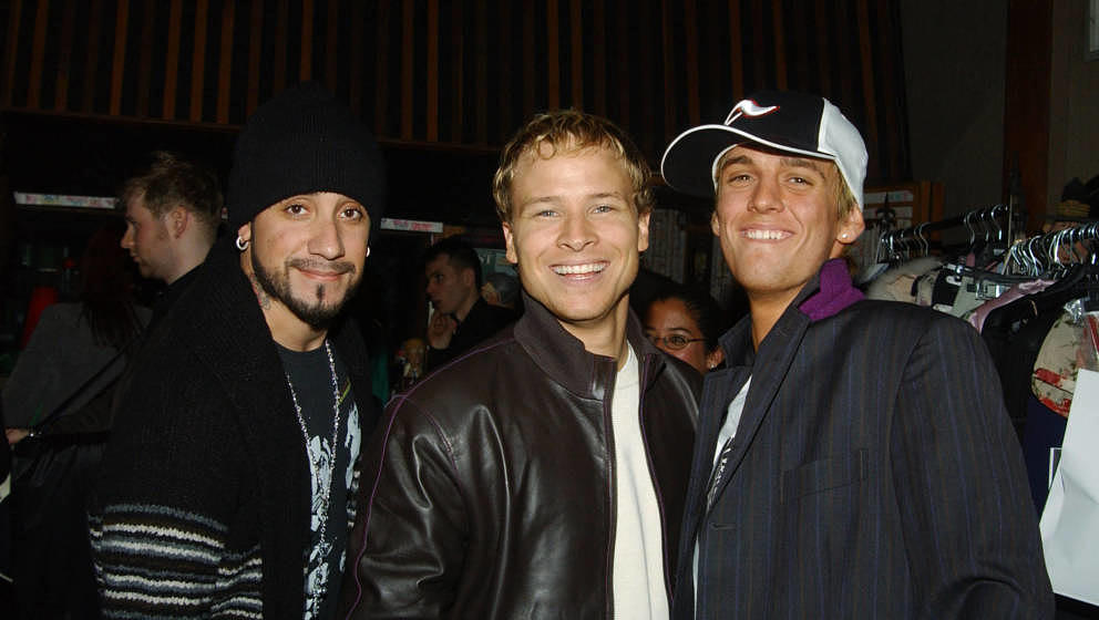 Die Backstreet Boys A.J. McLean und Brian Littrell 2005 mit Aaron Carter (rechts)