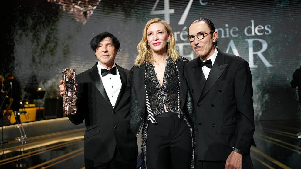 Ron Mael, Cate Blanchett und Russell Mael bei den 47. César Film Awards 2022 in Paris. (Photo by Francois Durand/Getty Image