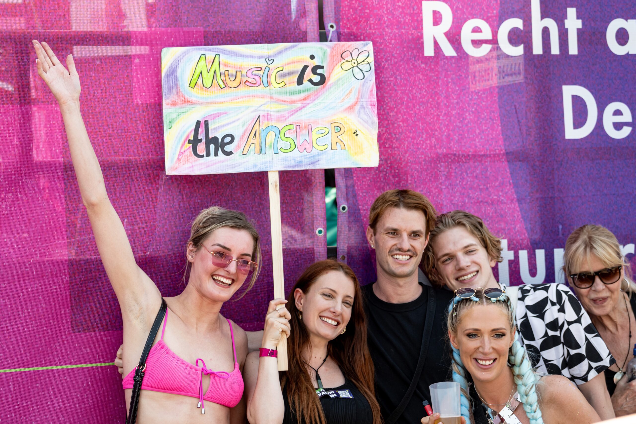 «Rave the Planet»-Technoparade